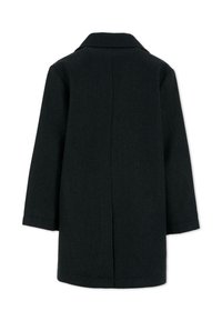 Cappotto nero in lana con colletto a scapezzare, spalle scese e maniche lunghe. Presenta una vestibilità dritta e un design di lunghezza media.