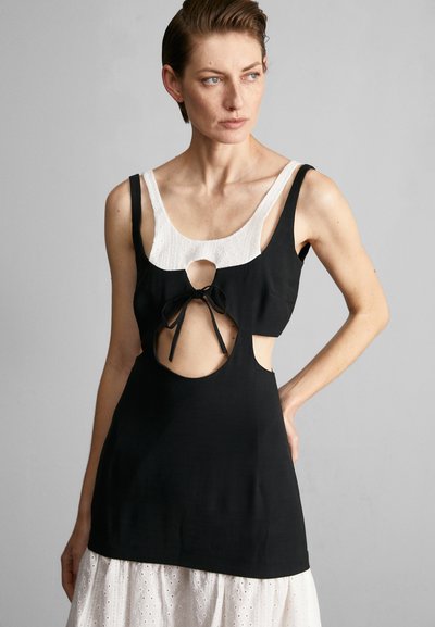 TOMMAZO RENEE RUFFLE DRESS - Ένδυση για ειδικές περιστάσεις - black