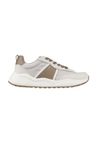 Sneaker bianchi e beige realizzate in materiali mesh e suede, con un profilo basso, design con lacci e suola in gomma testurizzata. Dettagli del logo in evidenza.