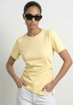HYPEDROP, TOP HDRIVA SS DRAPED - T-shirt print - anise flower