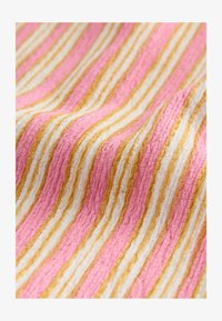 Non sélectionné, pink stripe
