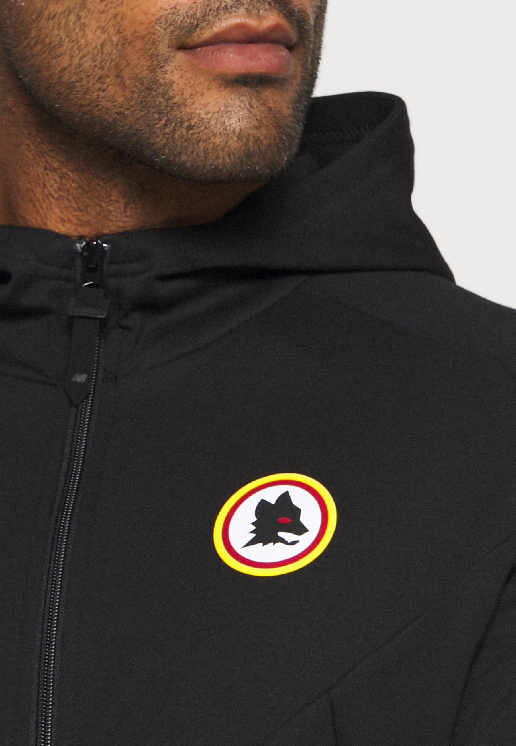 New Balance AS ROMA TRAVEL ZIP THRU 