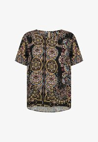 Unselected, black combi