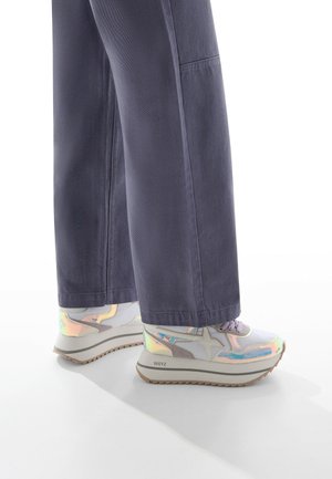 DEVA  - Trainers - weiß lila