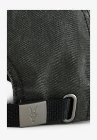 Odabrano, washed grey