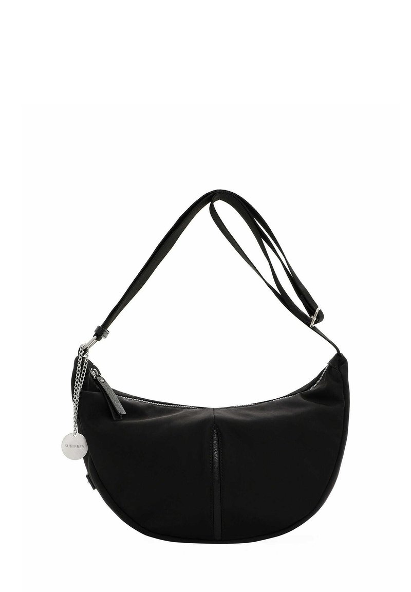 Borsa a spalla in nylon nero con una silhouette arcuata. Presenta un scomparto principale con zip, dettagli in pelle e una catena estraibile.