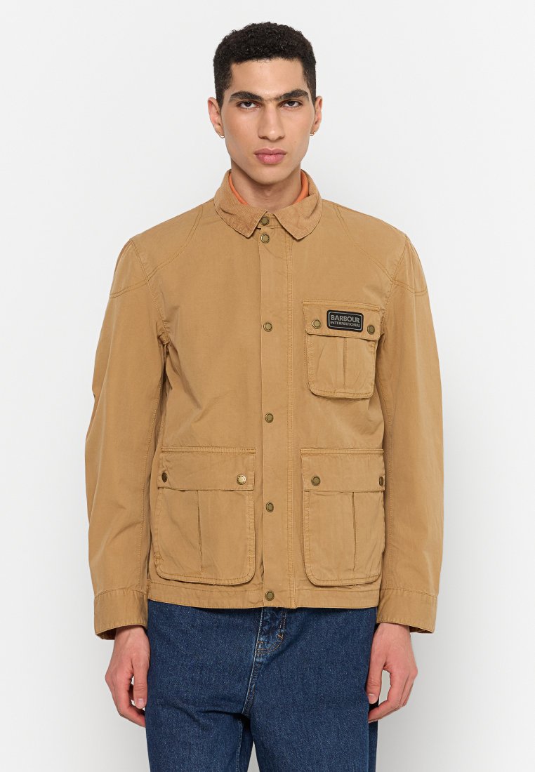 Barbour International Lichte jas beige