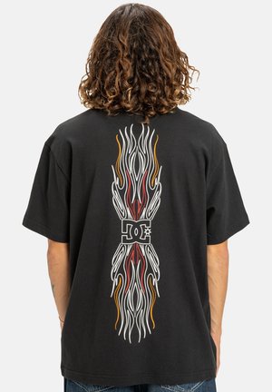 Camiseta estampada - kvj black