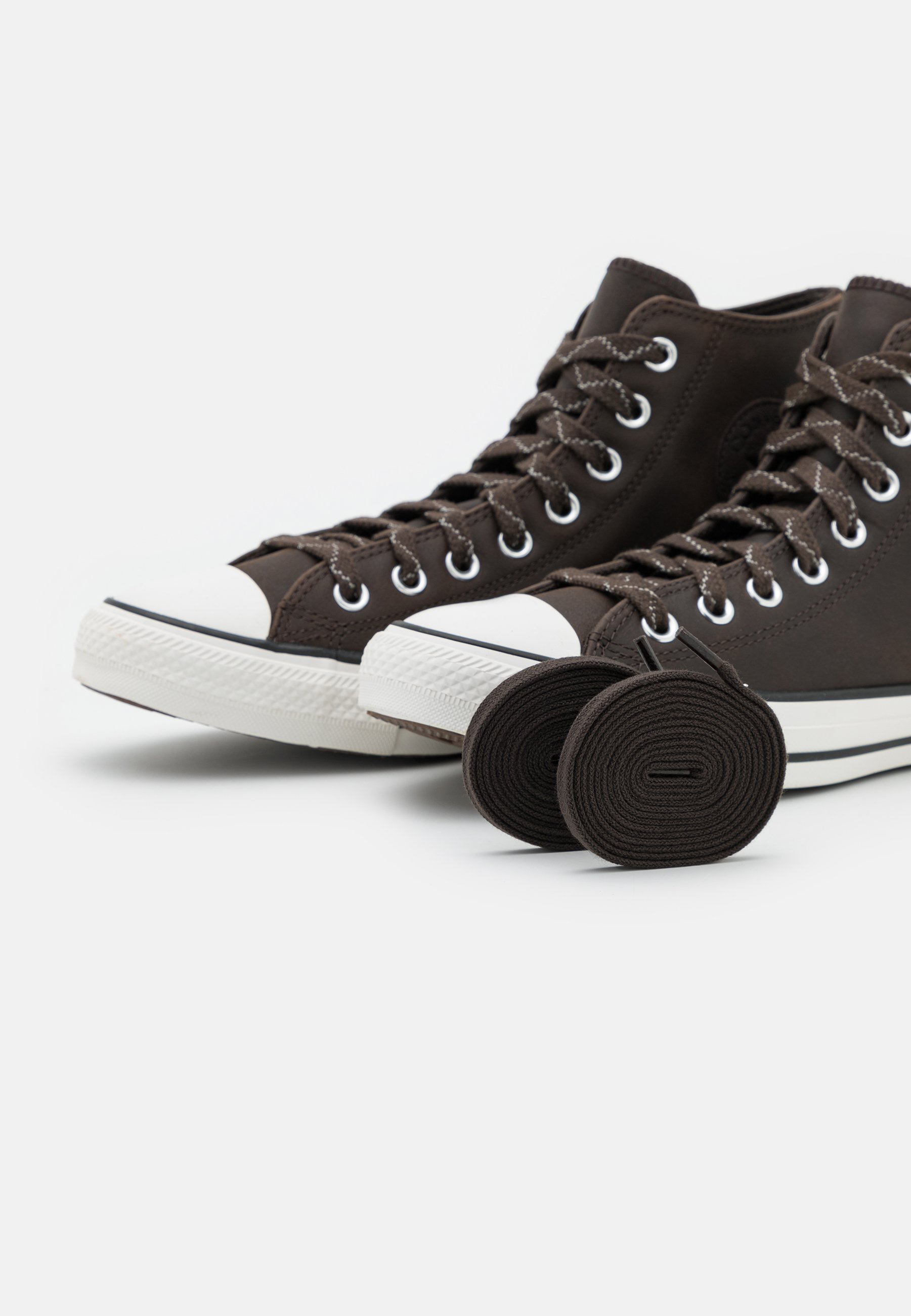 brown converse star