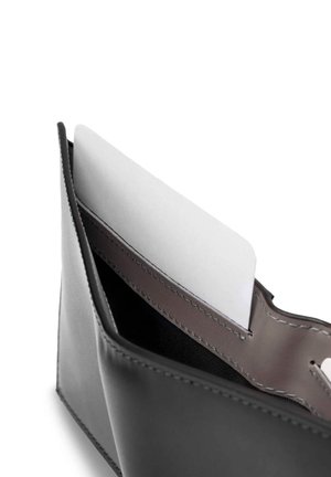 Wallet - black
