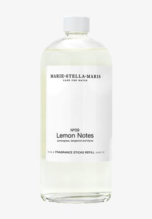 Bouteille transparente de recharge pour bâton parfumé Marie-Stella-Maris Lemon Notes avec étiquette blanche et bouchon blanc, capacité de 750 ml.