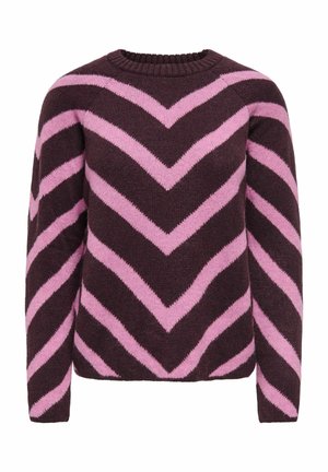 Pull en maille avec col rond présentant des rayures en chevrons marron foncé et rose sur les manches longues et le corps.