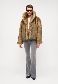 Gina Tricot Tall Winterjas - brown melange