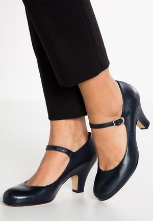 KMB Pumps - dark blue
