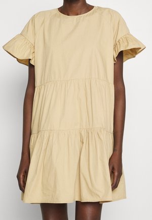 2nd Day, Robe de jour - sand