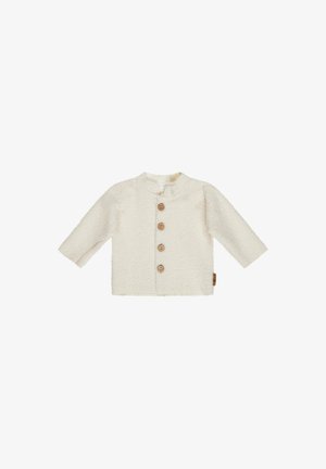 Cremfarbener, langärmliger Baby-Cardigan mit vier braunen Knöpfen auf der Vorderseite, aus weichem strukturiertem Stoff.
