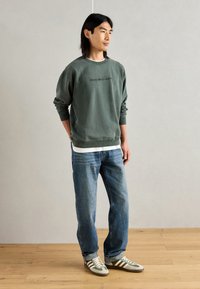 Marc O'Polo DENIM CREW NECK RELAXED - Felpa - teal green