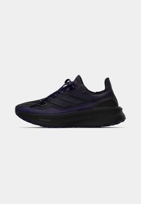 Valgt, black