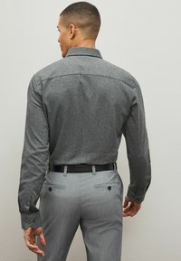Next TRIMMED SINGLE CUFF - Overhemd - grey