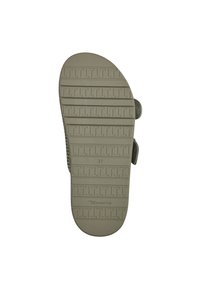 Sandalssula i ljus olivgrön färg med texturerat mönster, utrustad med framträdande grepplinjer och en identifierbar logotyp, storlek markerad som 37.