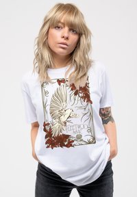 Paradiso Clothing FLEETWOOD DOVE BOYFRIEND FIT - Print T-shirt - white