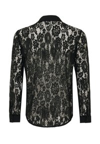Zwarte kanten blouse met lange mouwen en een kraag. Bevat een bloemenkantpatroon en een effen zwarte stofafwerking bij de kraag en manchetten.