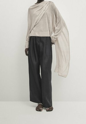 Sweter