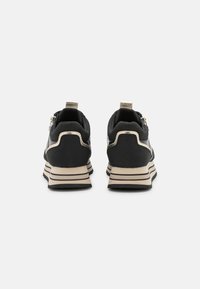 Tamaris Trainers - black