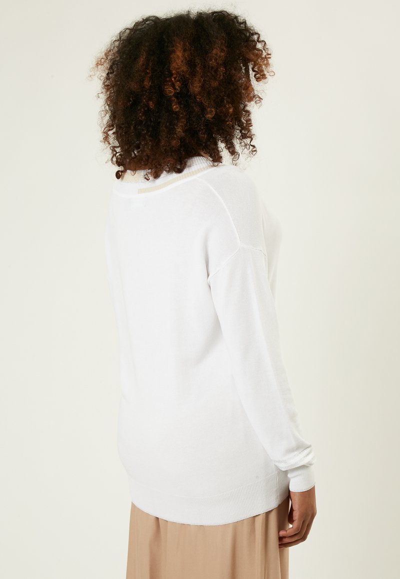 Damen Strickjacken | Maison Form'elle Strickpullover white beige/weiß - IO16740 Damen Strickjacken | Maison Form'elle Strickpullover white beige/weiß - IO16740