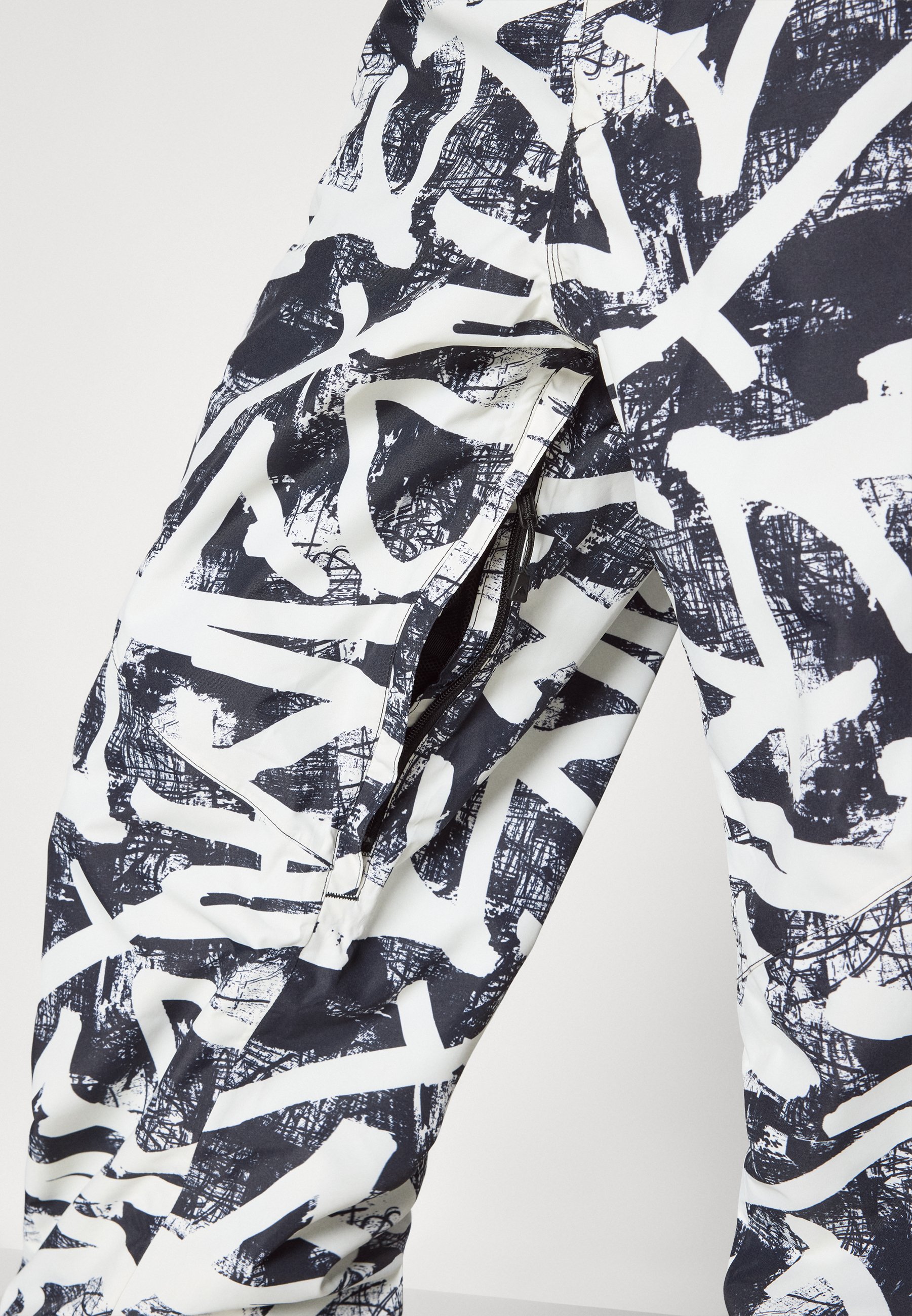 Burton MENS RESERVE RELAXED PANTS - Ski pants - city streets/black