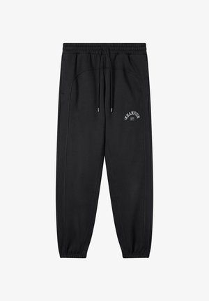 Zwarte joggingbroek met een elastische tailleband en een trekkoord, zijzakken en een klein geborduurd logo op de voorkant.