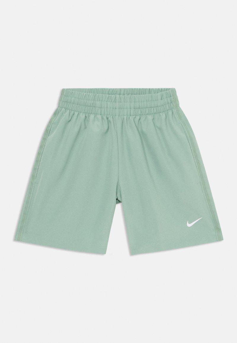 Pantalones cortos deportivos de color verde menta con cinturilla elástica, bolsillos laterales y un logo blanco de Nike en la parte inferior izquierda. Tela suave y ligera.