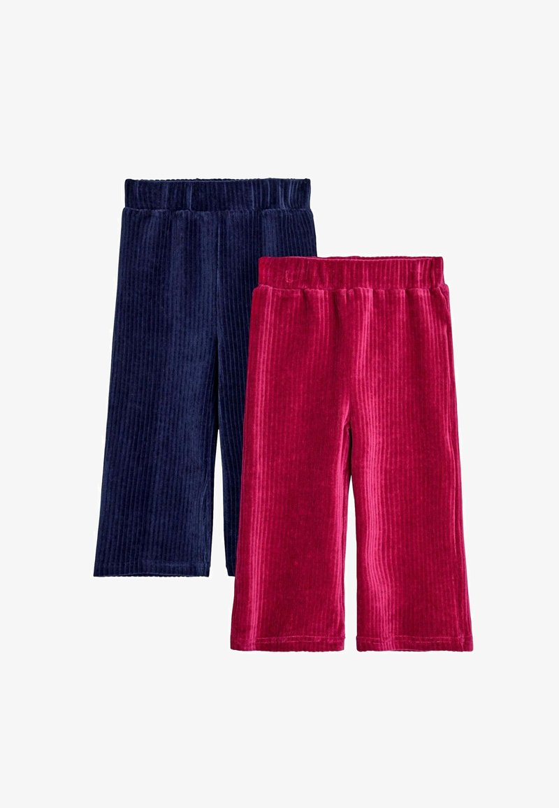 Două perechi de pantaloni din terciot: una de culoare bleu închis, cealaltă de culoare roz aprins. Ambele au o textură moale, benzi elastice la talie și picioare largi.