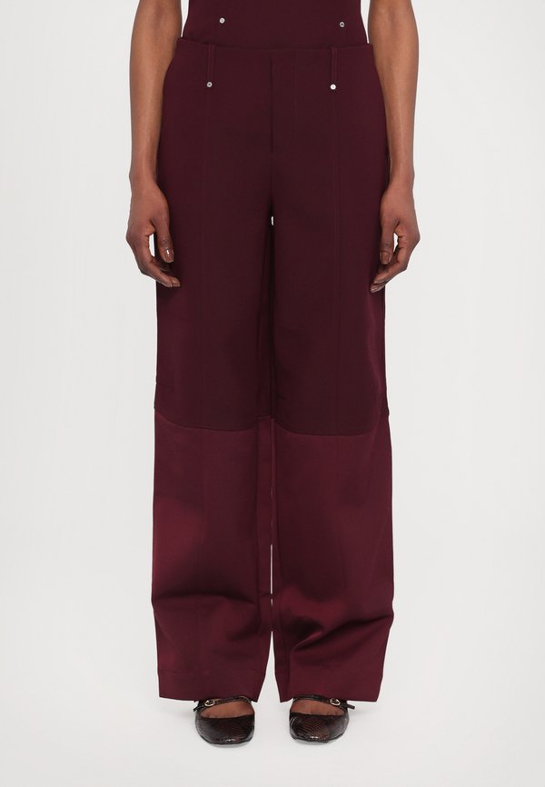 DOUBLE SIDED STRUCTURED LONG PANTS - Trousers - aubergine