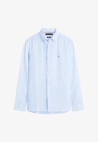 Kijelölve, cloudy blue