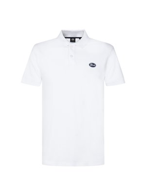 Polo shirt alb din bumbac, cu guler clasic, trei nasturi și o mică etichetă cu brand pe pieptul stâng. Mâneci scurte.
