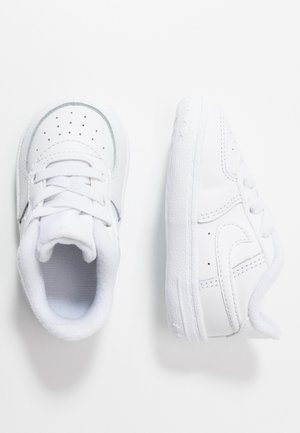 FORCE 1 CRIB - Babyschoenen - white