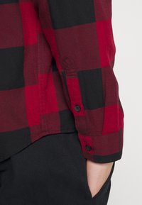 Pier One Camisa - red
