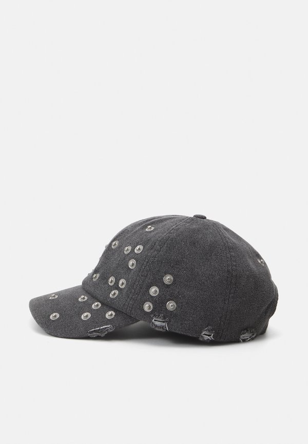 BUTTON UNISEX - Cap3