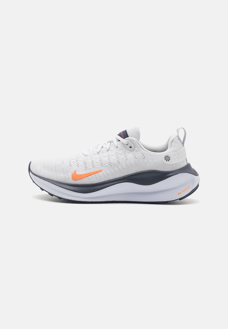 Nike Performance REACTX INFINITY  - Hardloopschoenen voor op de weg - platinum tint/total orange/thunder blue/summit white/white