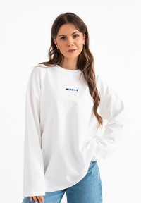 MIRONS Longsleeve - white