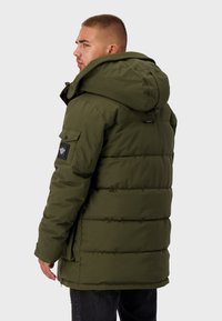 Black Bananas Winter coat - green