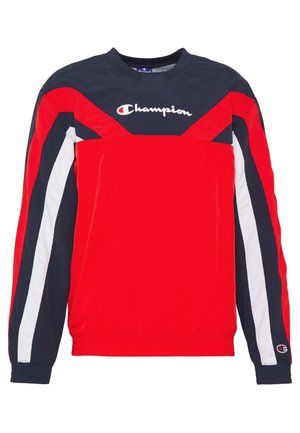 Felpa Champion a manica lunga in rosso, blu navy e bianco con logo sul petto e un logo più piccolo sul polsino della manica sinistra.