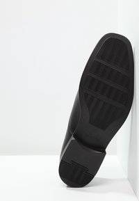 Clarks Stringate - black