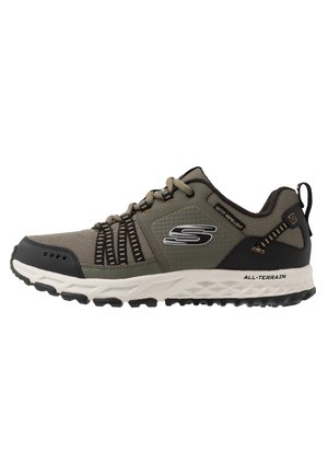 ESCAPE PLAN - Zapatillas - olive/black