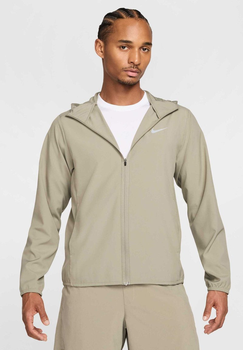 Nike Performance - FORM - Tréning dzseki - light army, Nagyítás
