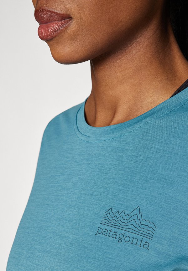 DAILY GRAPHIC - Long sleeved top3