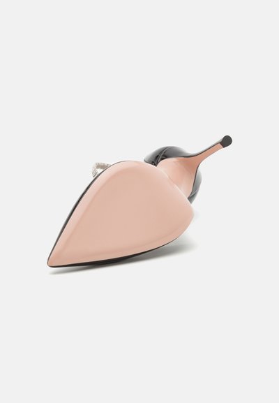 GEDEBE ANITTA  - Pantofi clasici cu toc - black