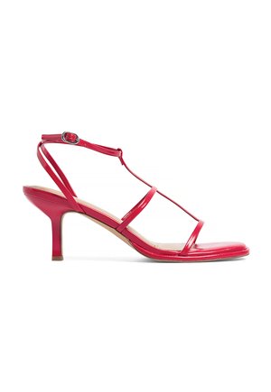 STRAPPY  - Sandaler - red