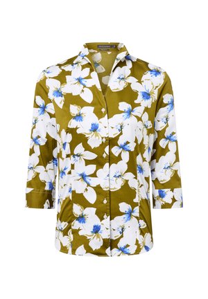 Blusa floreale verde con maniche a tre quarti, caratterizzata da grandi fiori bianchi e dettagli blu. Chiusura frontale con bottoni e design del colletto classico.